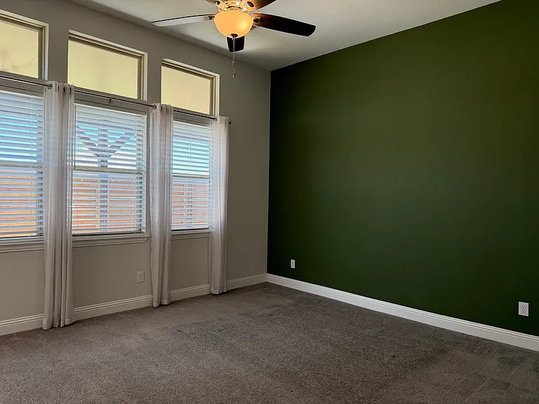 482 Prairie View Dr — Photo 26
