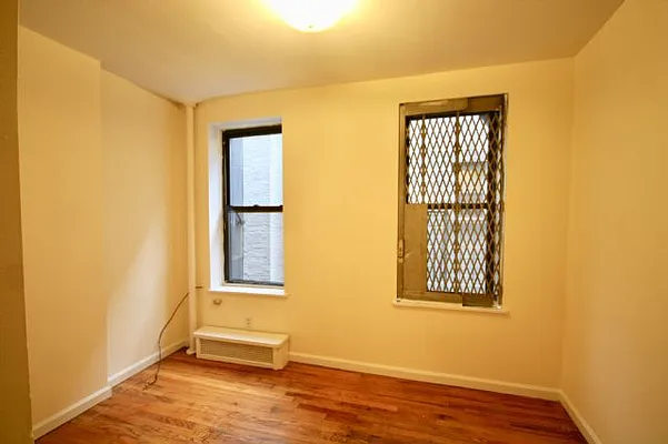 Rented by 828 Real Estate Investment Group | media 9