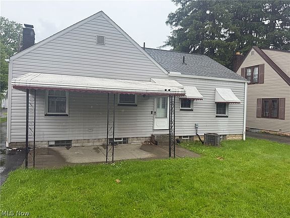 3rd image of 57 Leighton Ave