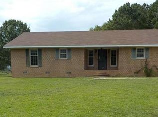 834 Lonesome Dove Rd, Cross Hill, SC 29332