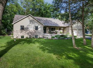 S7704 Grandview Ave, Merrimac, WI 53561