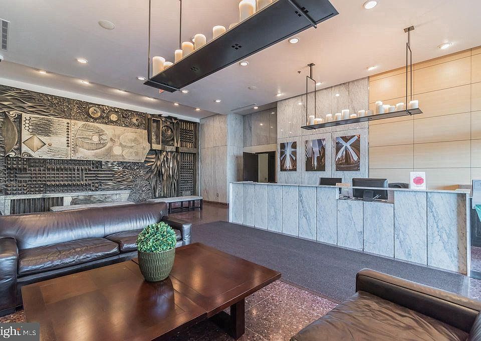 1st image of 201-59 N 8th St #415