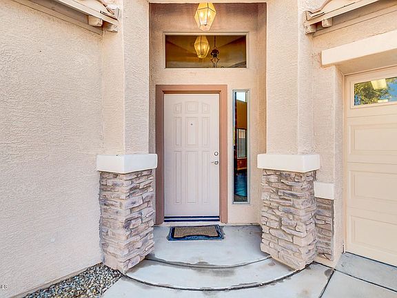 4th image of 41337 W Brandt Dr