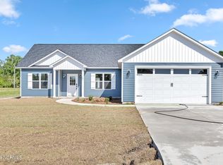 101 Adams Landing Way, Maysville, NC 28555