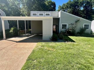 2015 Parkton Way, Barnhart, MO 63012