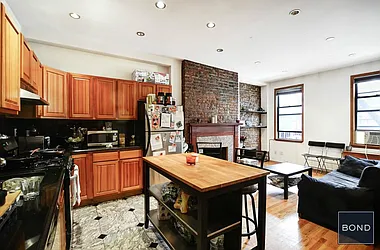 Rented by Bond New York