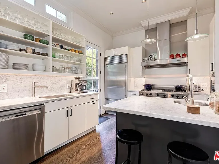 2806 Nichols Canyon Rd — Photo 10