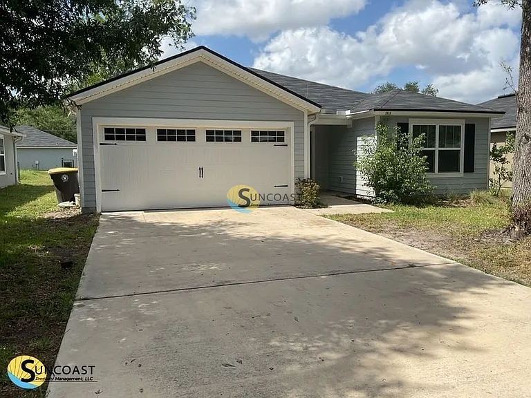 7835 Mariner St — Photo 1