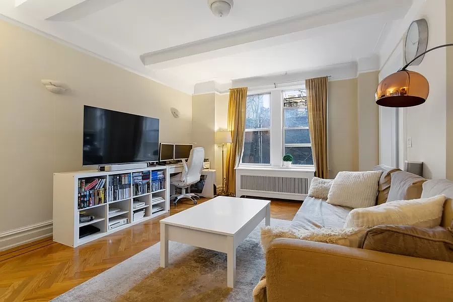 1st image of 41 W 72nd St APT 5G