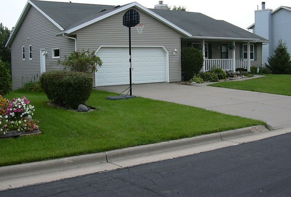 home is on quiet street