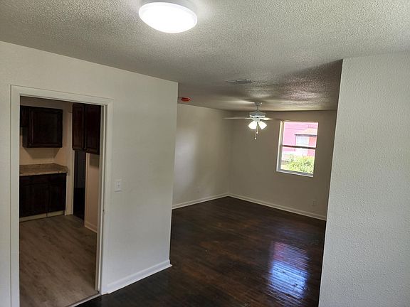 2nd image of 1638 W 27th St