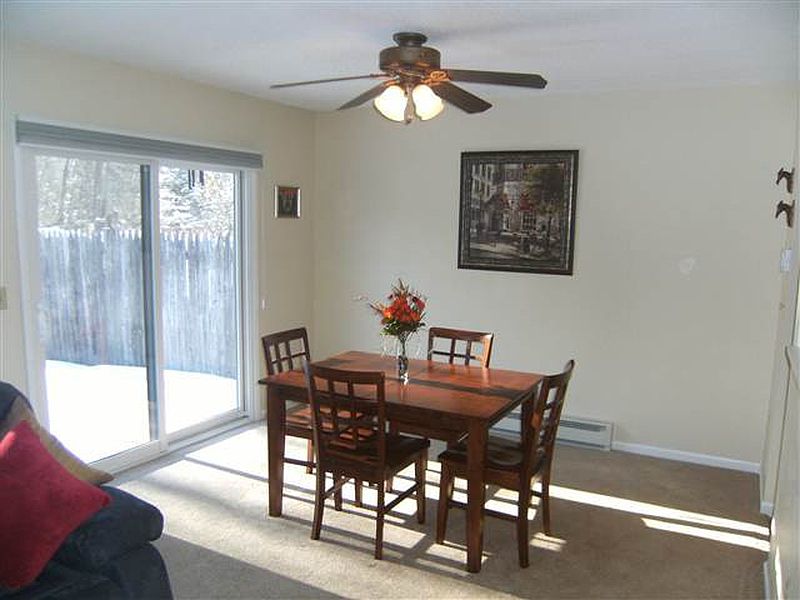 3rd image of 505 TOWNWOOD Drive