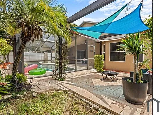 3 bed, 1644 sqft, $2,400 — Photo 3