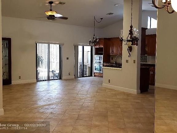 4th image of 1760 NW 97th Ave