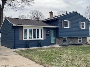 7606 Goldenrod Dr, Mentor On The Lake, OH 44060
