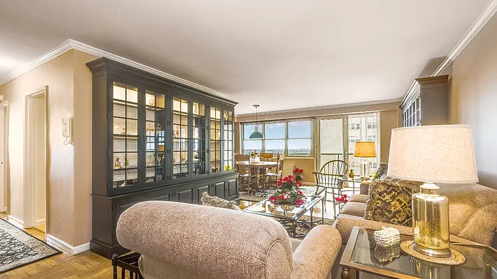 Sold by Owner | media 27