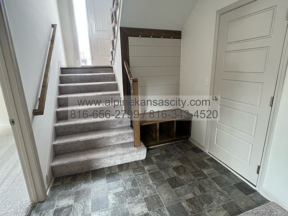 4th image of 10417 N Donnelly Ave