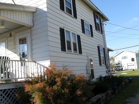 2nd image of 82 Killington Ave