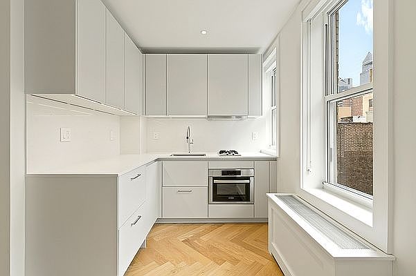 1st image of 225 W 23rd St APT 7H
