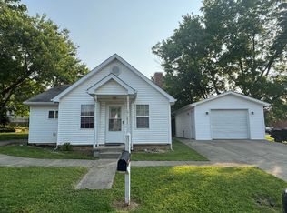 11 Fulton Rd, Winchester, KY 40391