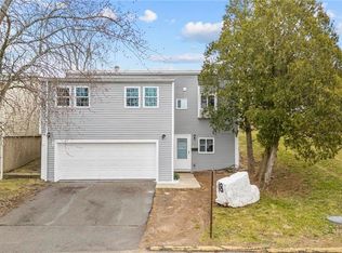 18 Afton Ter, Middletown, CT 06457