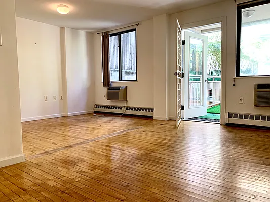 Rented by The Downtown LLC | media 59