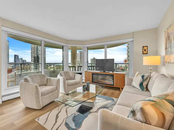 1020 Harwood St #1002, Vancouver, BC V6E 4R1