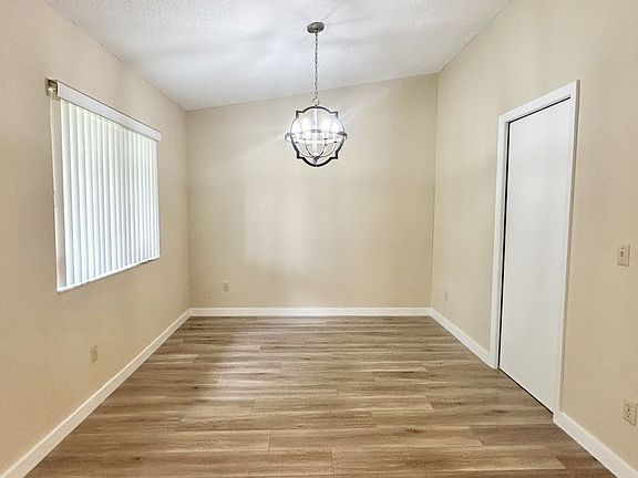 5th image of 8328 Margarita Dr