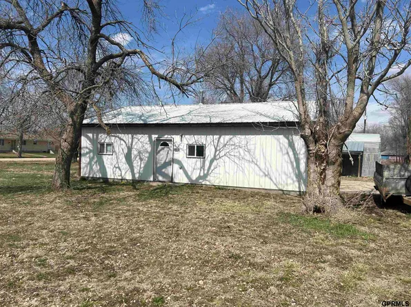 432 5th St, Linwood, NE 68036