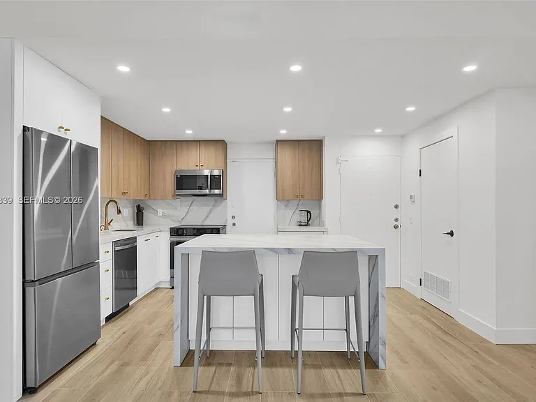 3505 S Ocean Dr #808 — Photo 7