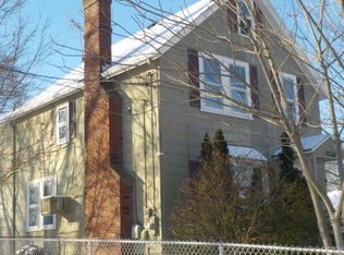 479 Smithfield Rd, North Smithfield, RI 02896