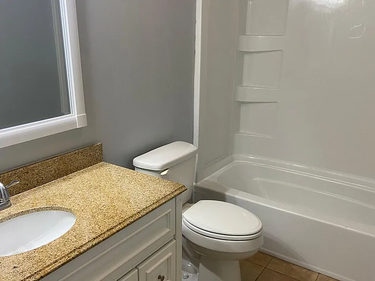 3401 Creek Cir — Photo 7