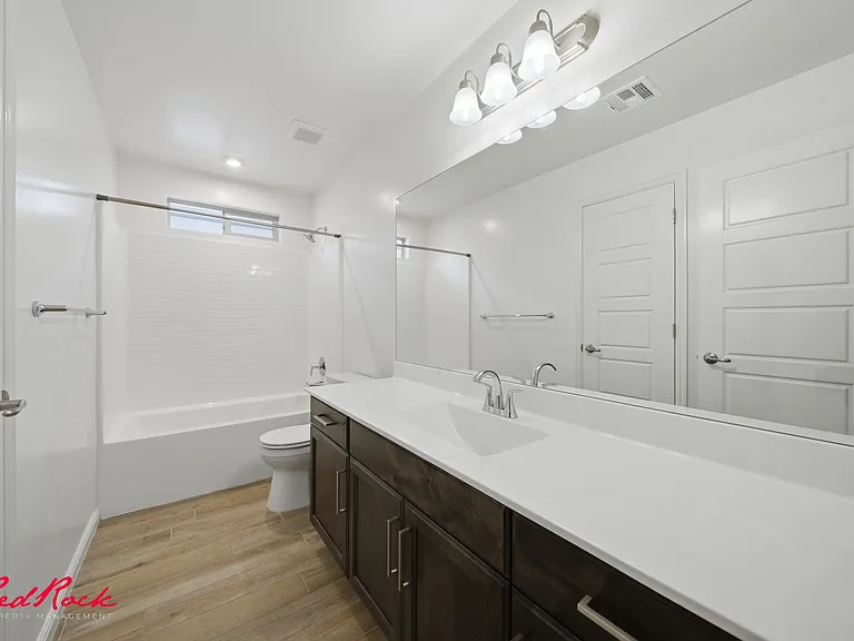 391 S Deep Creek Dr — Photo 16