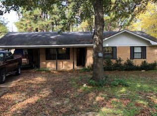 414 Lila B Cir, Ripley, MS 38663