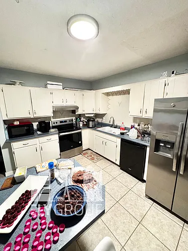 63 Walnut St #1 Photo 1