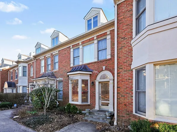223 Cheswick Ct, Nashville, TN 37215