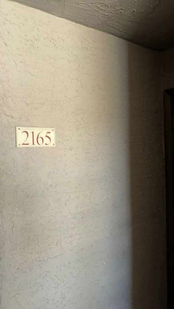 2 Bedroom Condo! — Photo 1