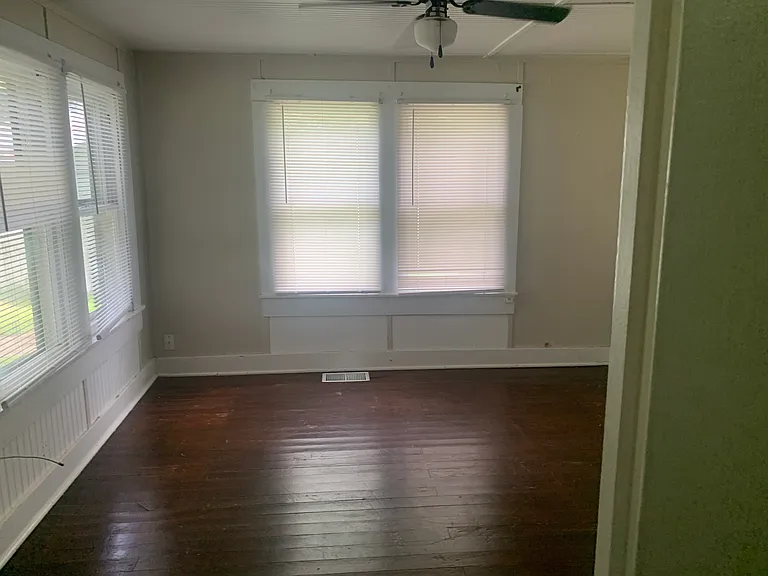 346 Cottage St #B — Photo 6