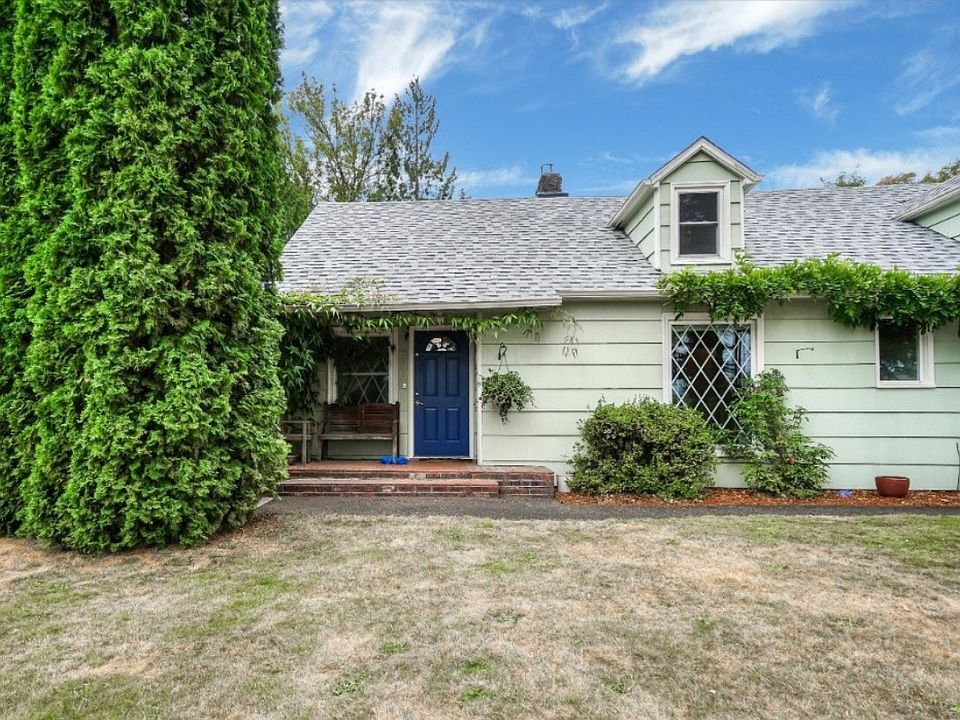1st image of 1016 SE Grace Ave