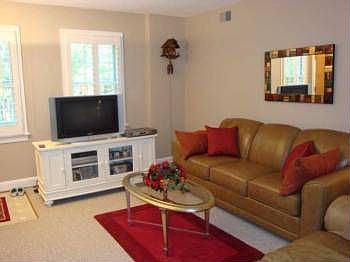 4th image of 2407 Arlington Blvd APT 101