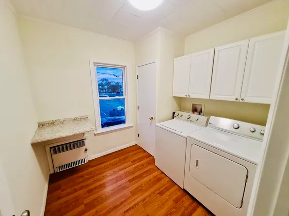 38 West 13th Street image 8 of 17