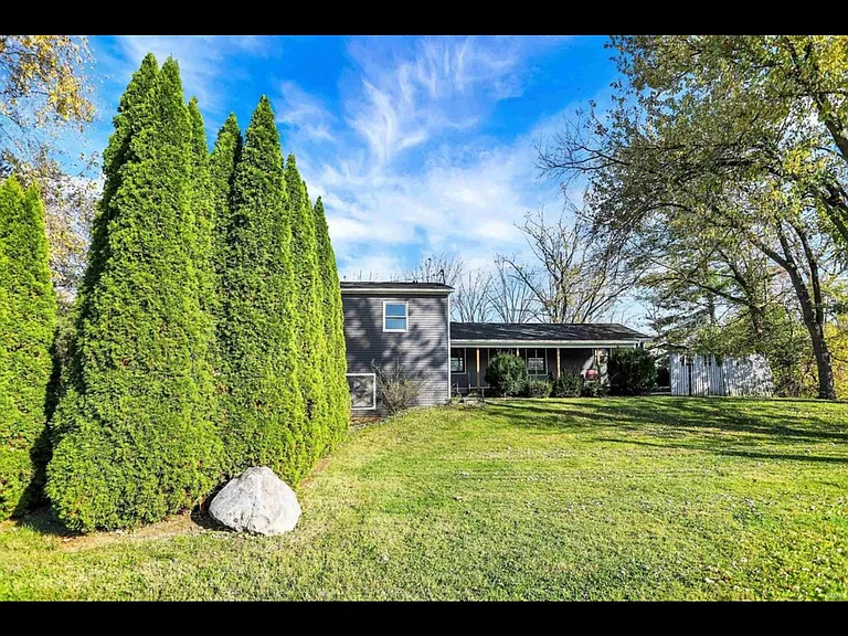 5301 S Old State Road 37 — Photo 4