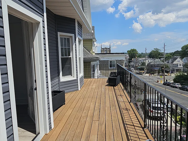 199 Grafton Ave #2 — Photo 15