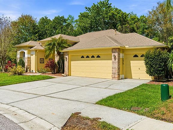 3rd image of 8817 Wavyedge Ct