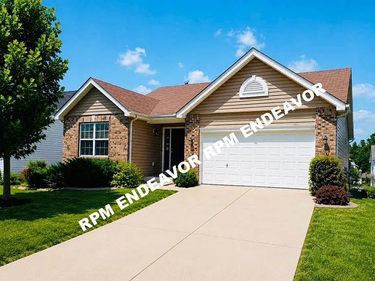 141 Boardwalk Gardens Dr — Photo 3