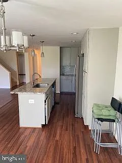 1823 N Shore Ct — Photo 13