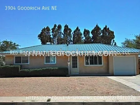 3904 Goodrich Ave NE — Photo 17