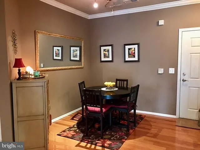 11800 Old Georgetown Rd — Photo 11