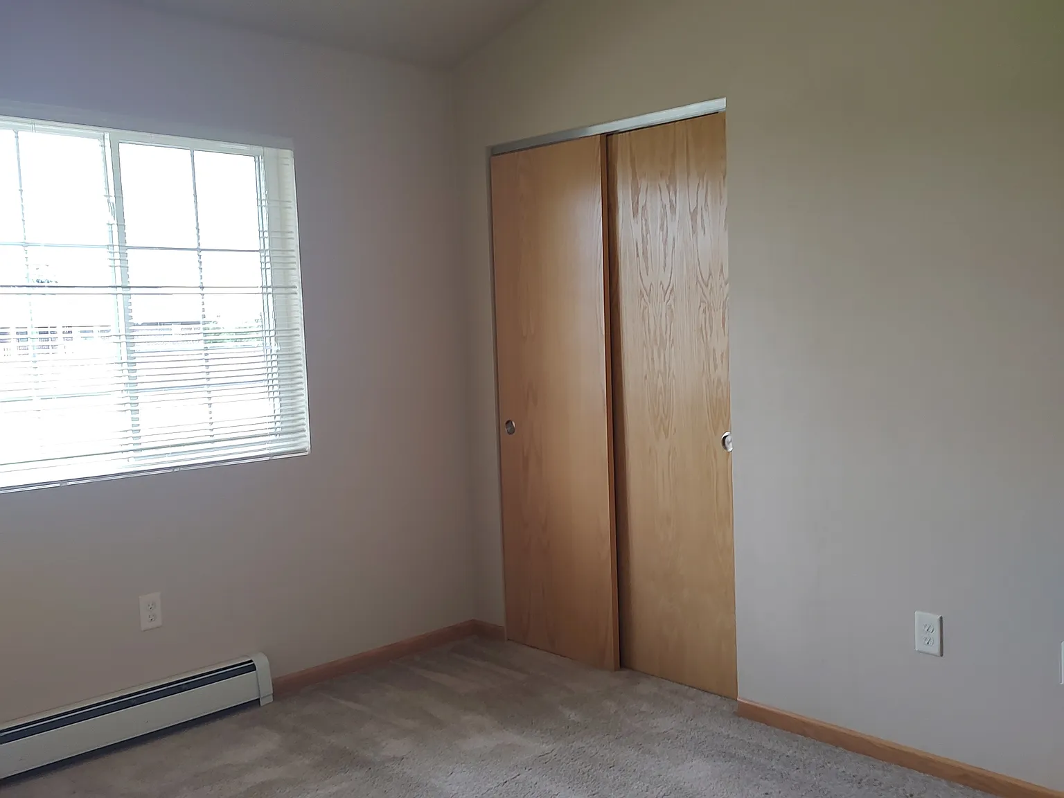 Velp Avenue Apartments — Photo 4