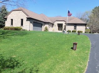 10859 Summit View Rd, Rockford, IL 61114